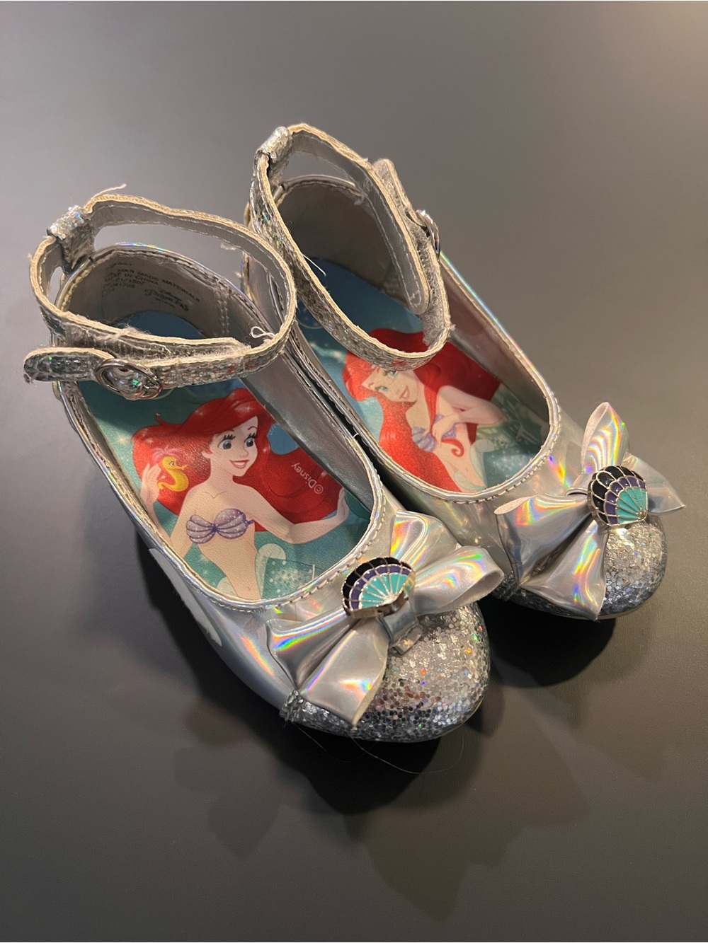 Silver sparkly toddler mini heeled shoes - size 7 toddler - Ariel mermaid
